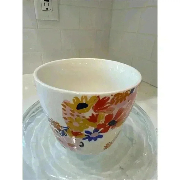 Opal House Mug "P" on White Background with Black Letter Spring Flowers - Picture 6 of 12